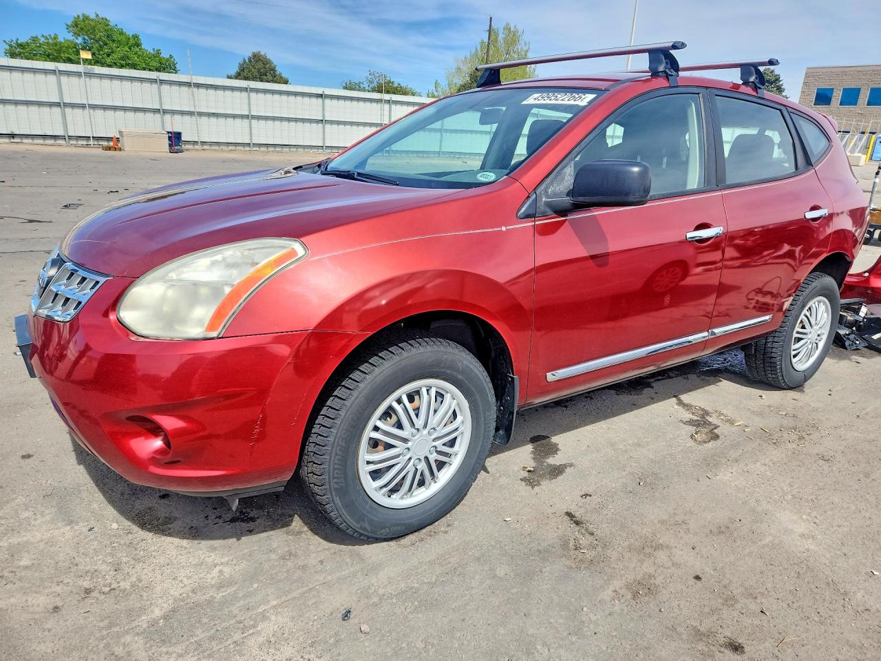Salvage Nissan Rogue Image