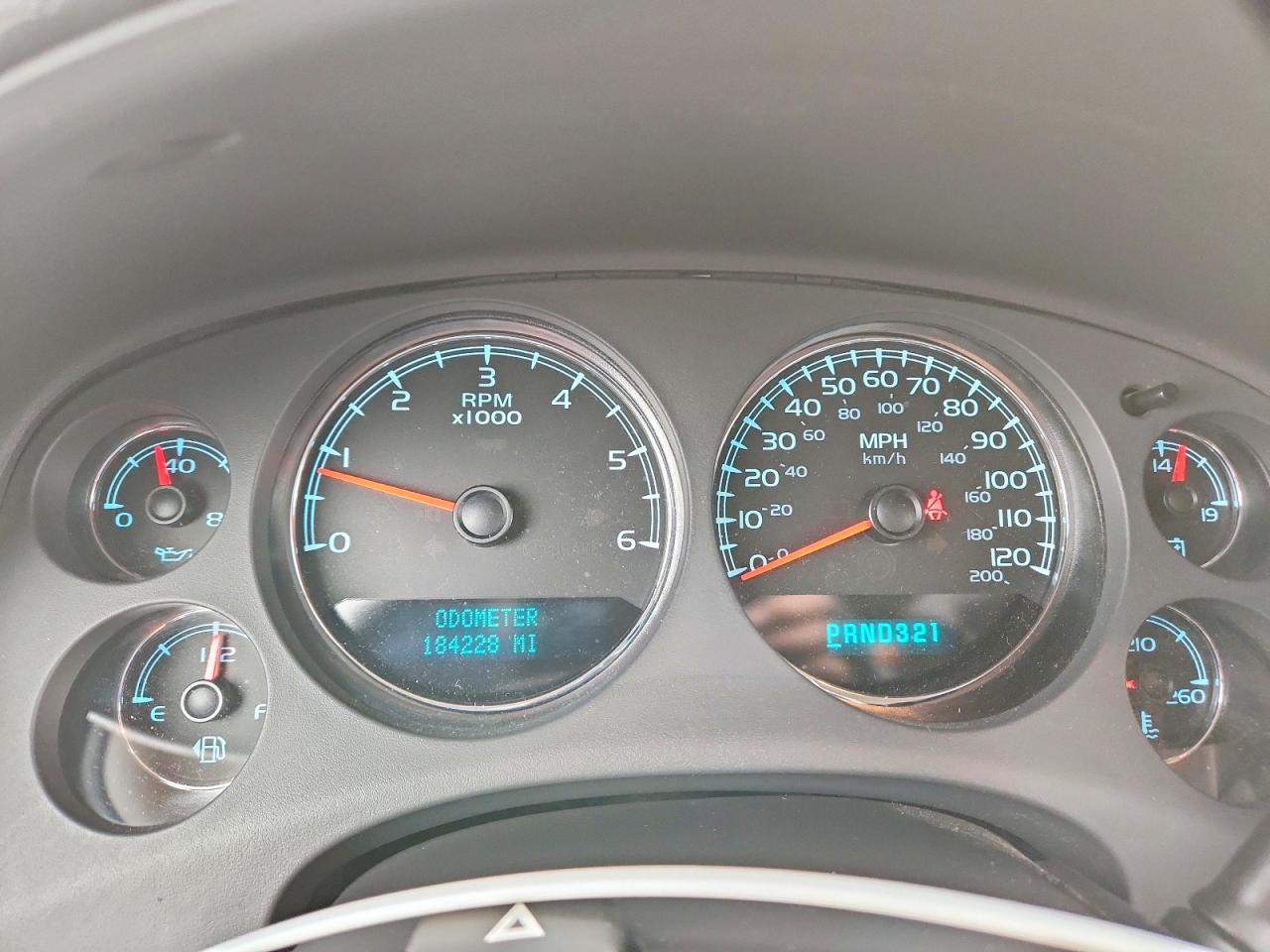 Chevrolet Suburban K1500 Ls