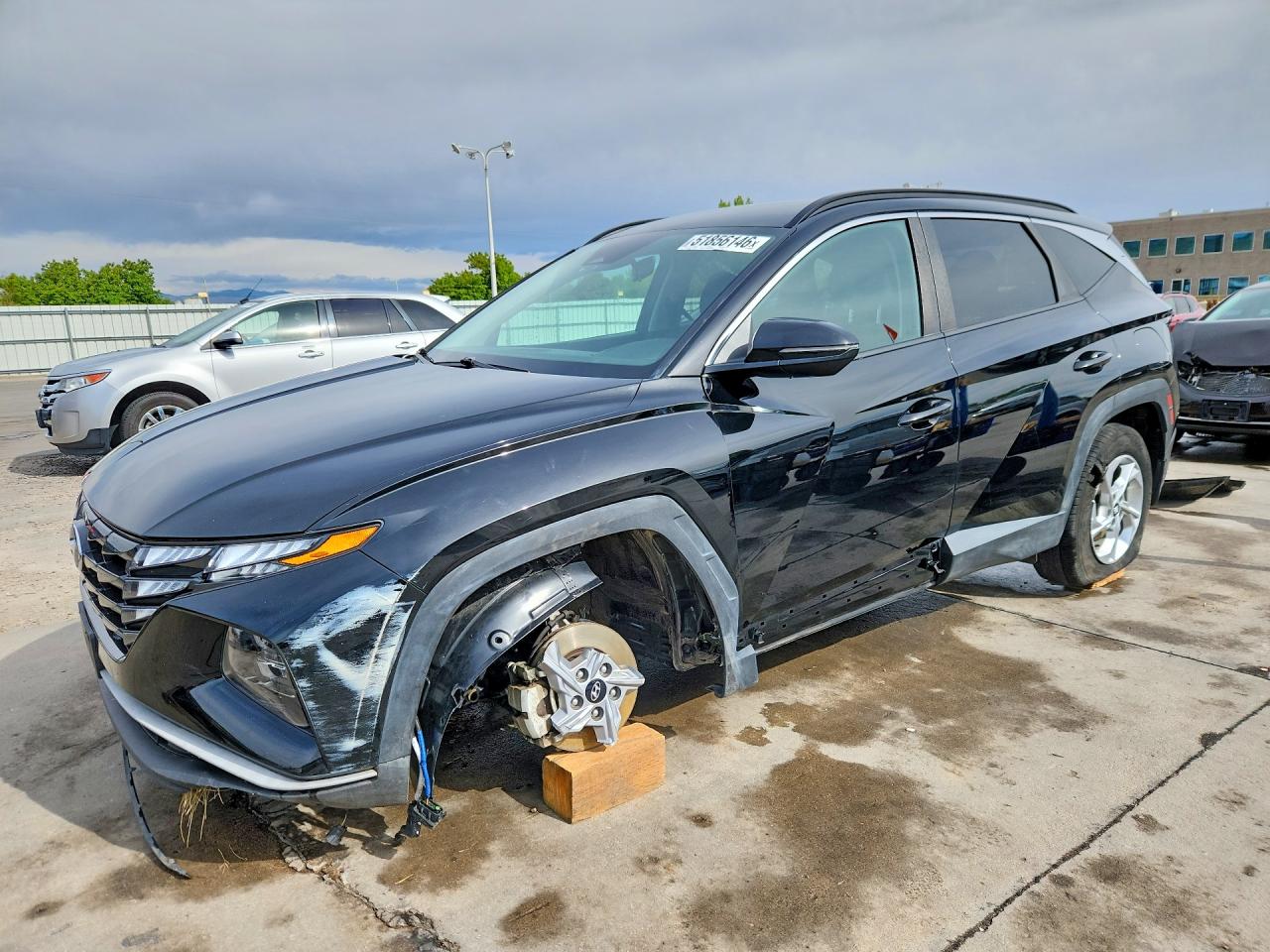 Salvage Hyundai TUCSON Image