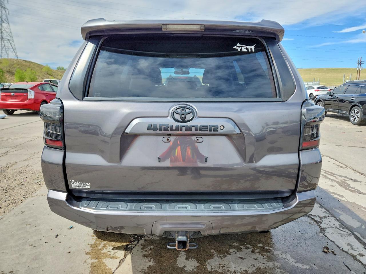 Toyota 4Runner Sr5