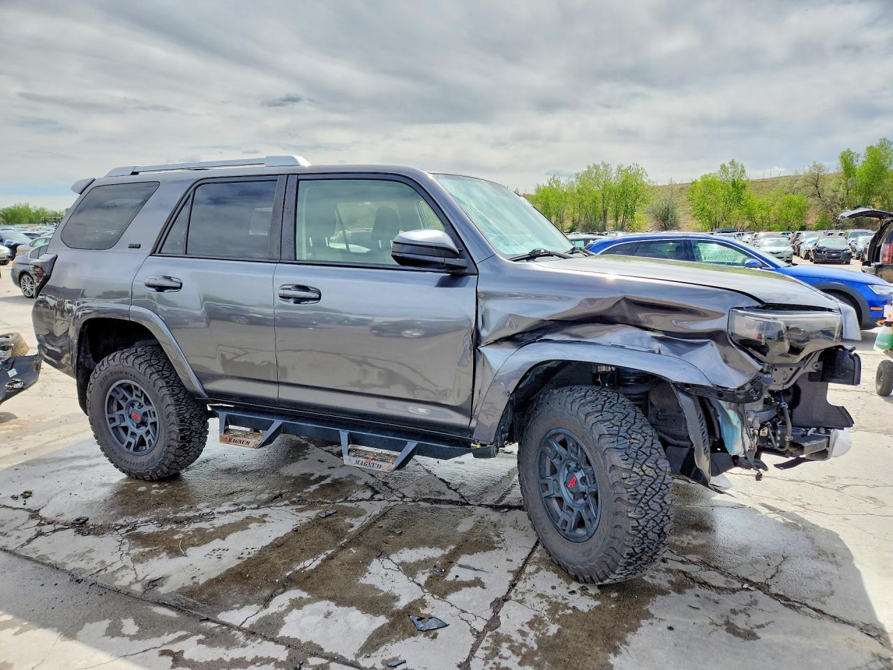 Toyota 4Runner Sr5