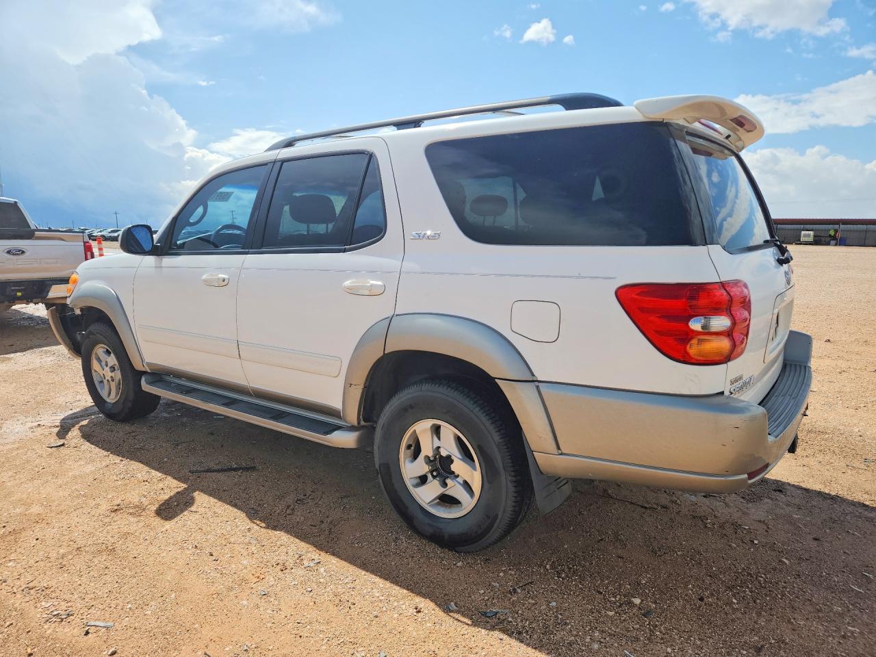Toyota Sequoia Sr5