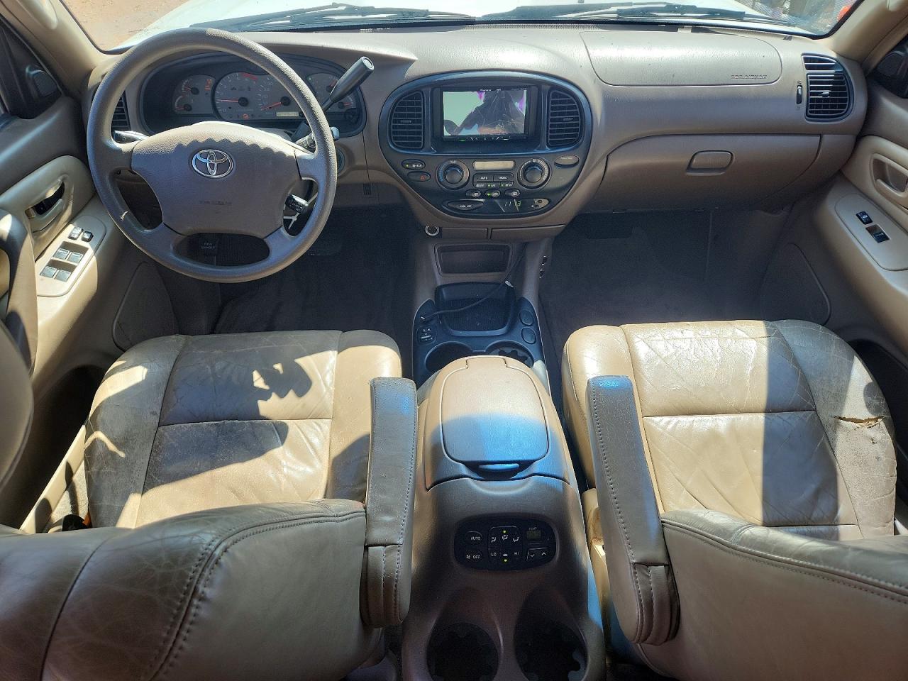 Toyota Sequoia Sr5