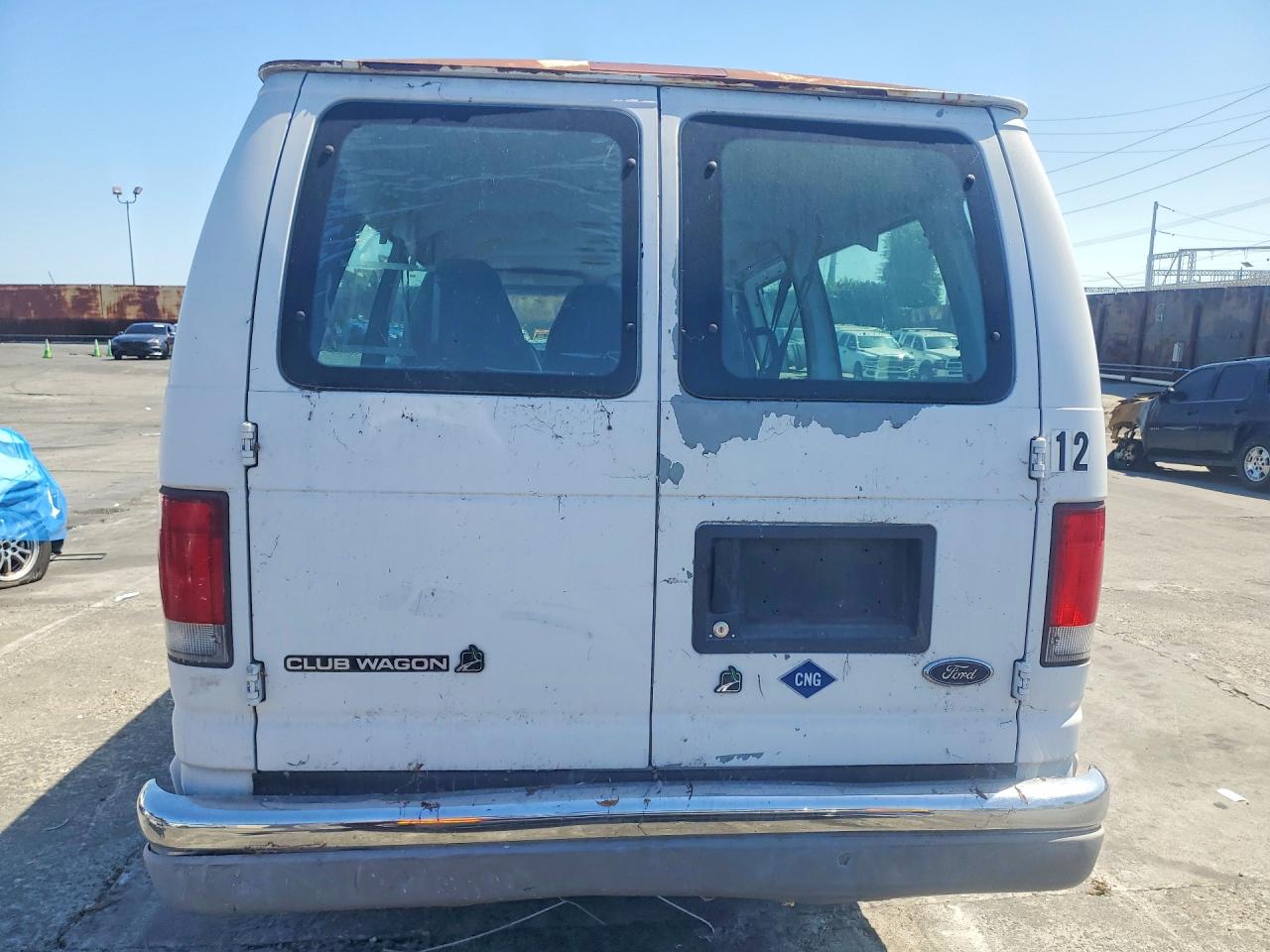 Ford Econoline E350 Super Duty Wagon
