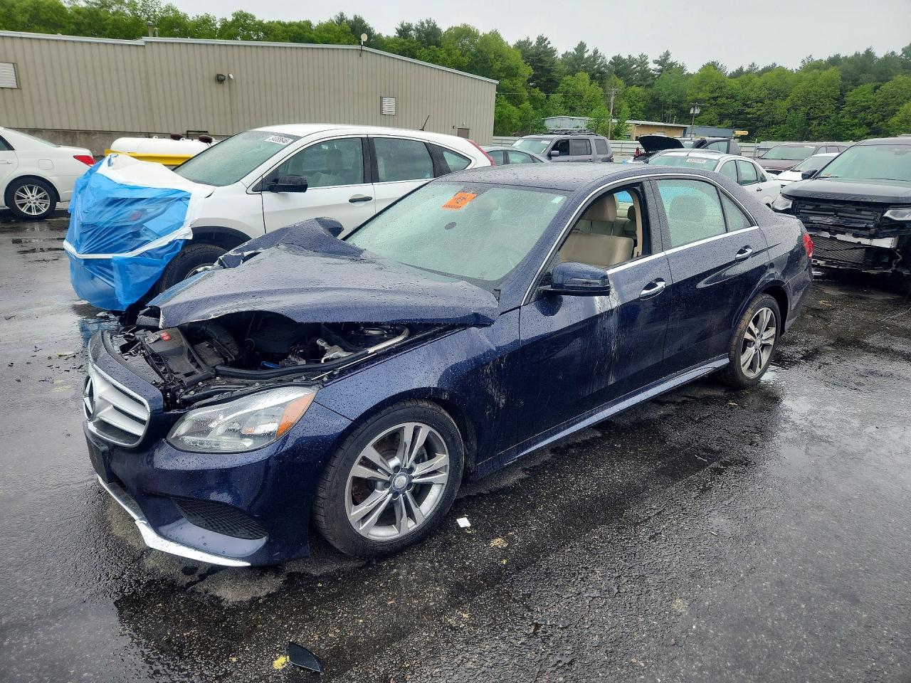 Salvage Mercedes-Benz E-Class Image