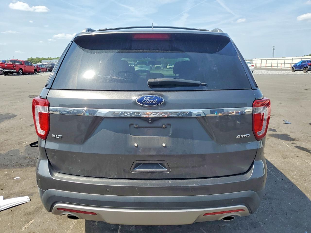 Ford Explorer Xlt