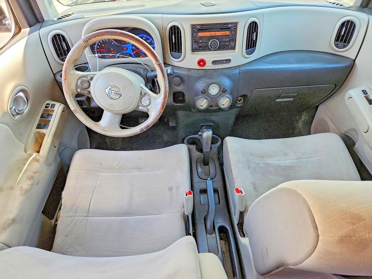 Nissan cube 1.8