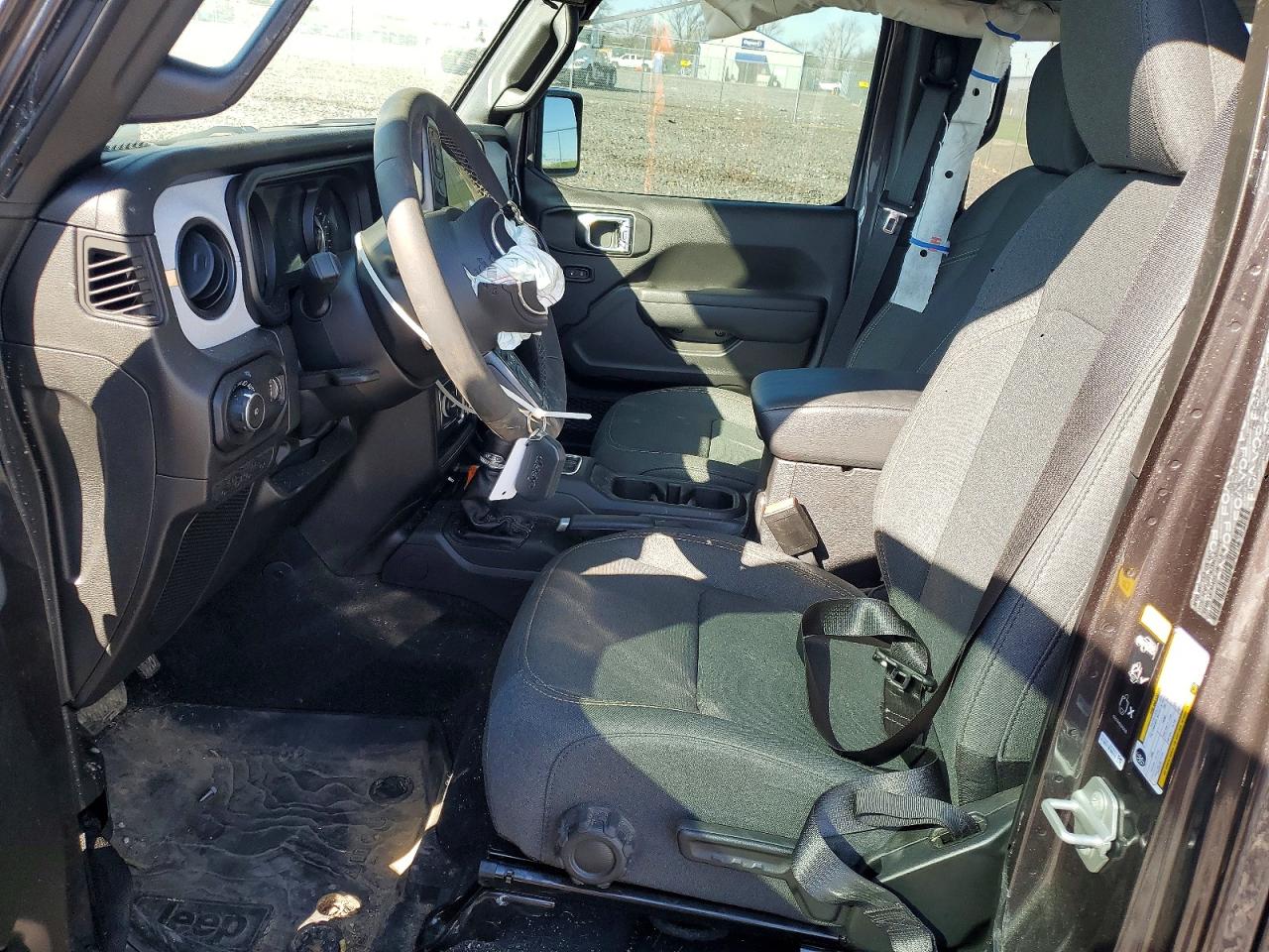 Jeep Wrangler Sport