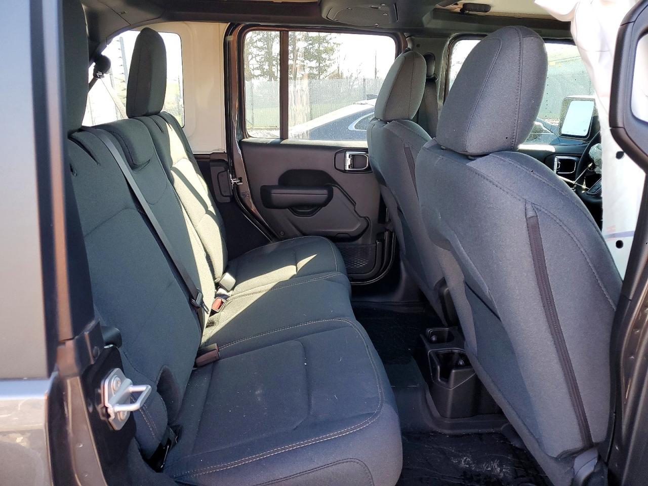 Jeep Wrangler Sport