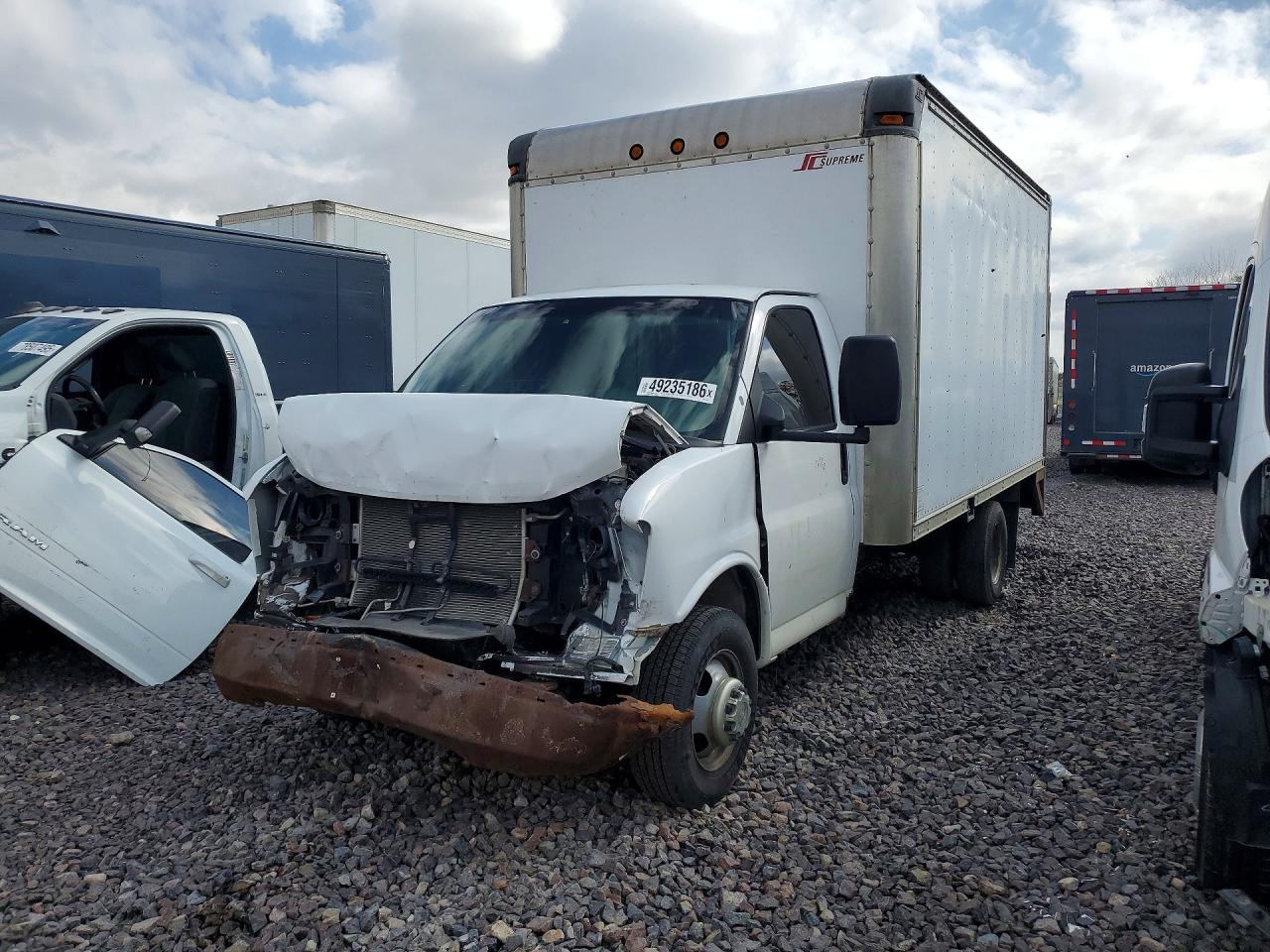 Salvage Chevrolet Express Image