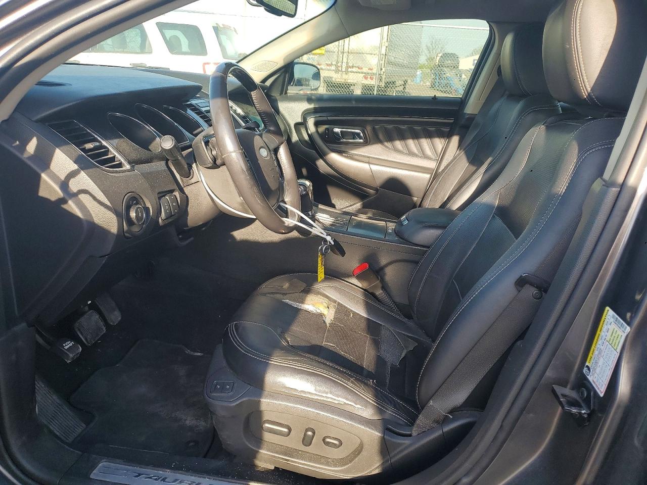 Ford Taurus Limited