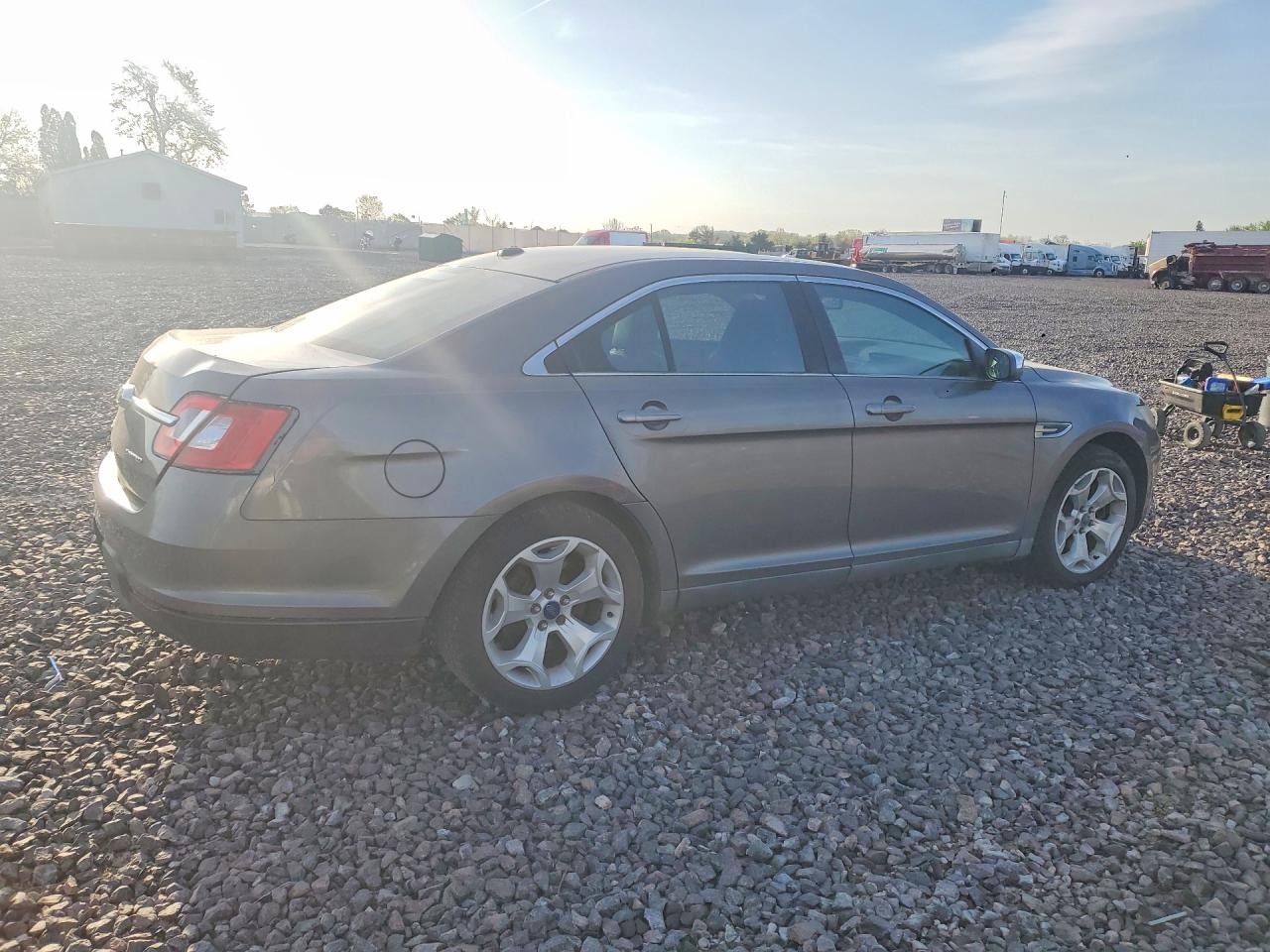 Ford Taurus Limited