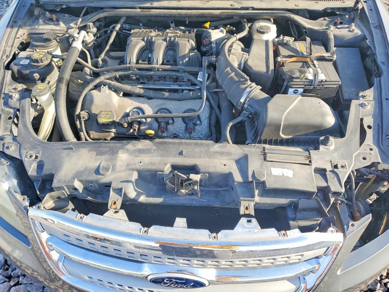 Ford Taurus Limited