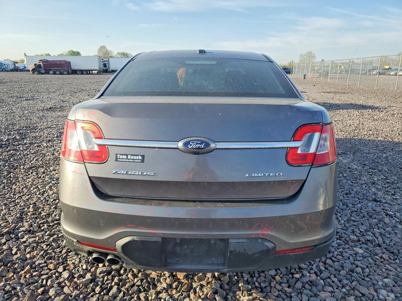 Ford Taurus Limited