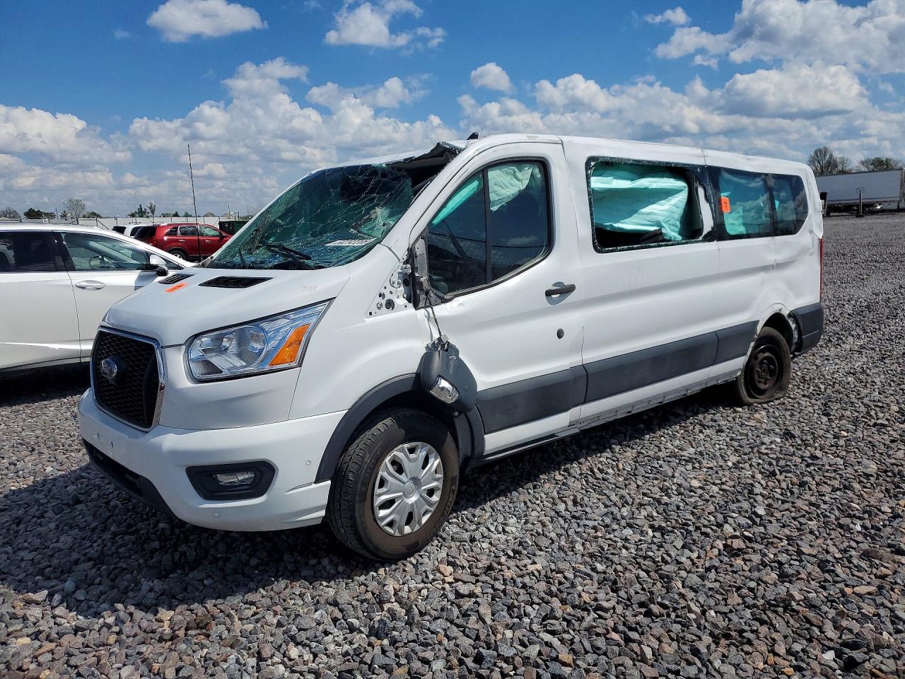 Salvage Ford Transit Image