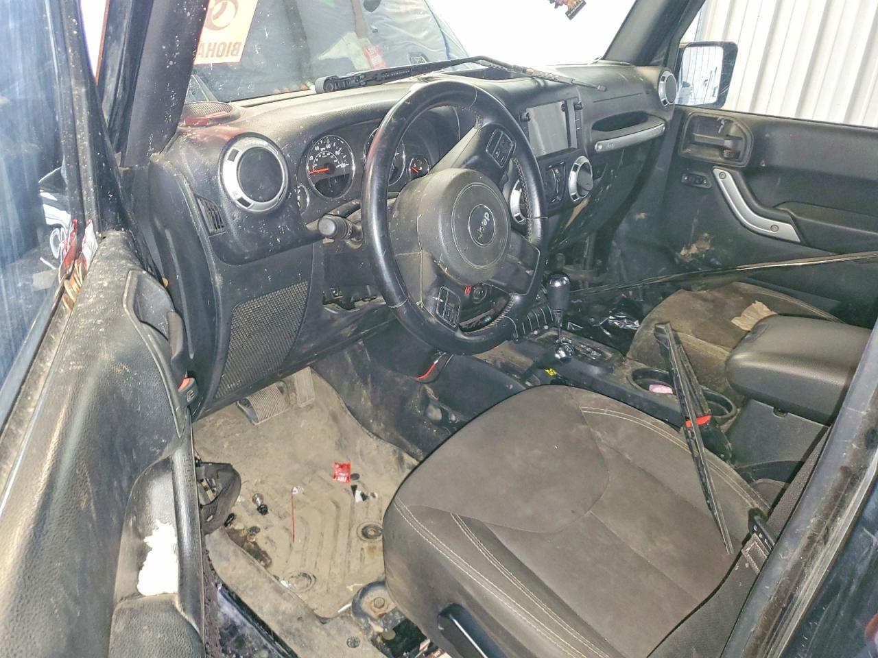 Jeep Wrangler Sahara