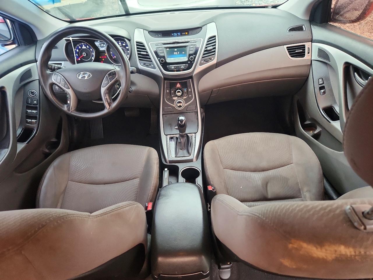 Hyundai ELANTRA Se