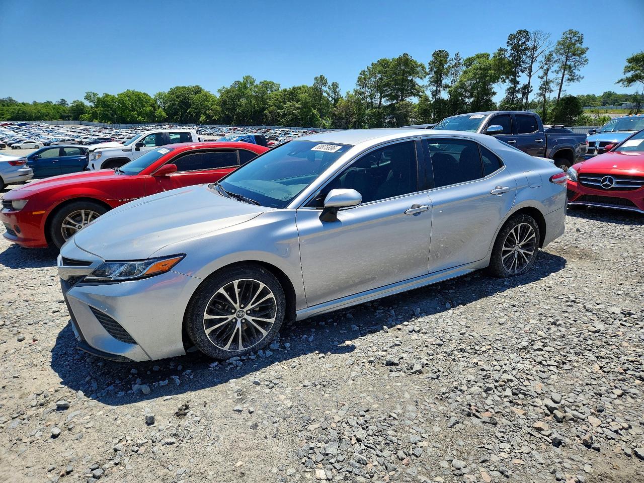 Salvage Toyota Camry Image