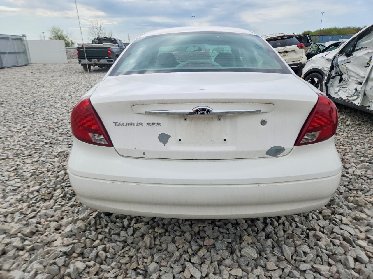 Ford Taurus Ses