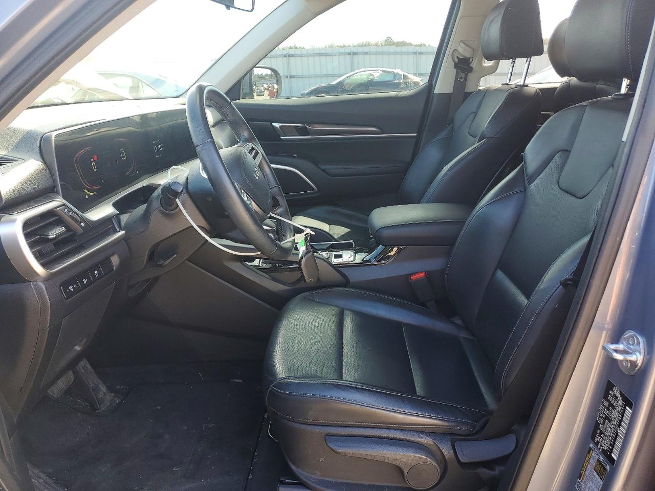 Kia Telluride Lx