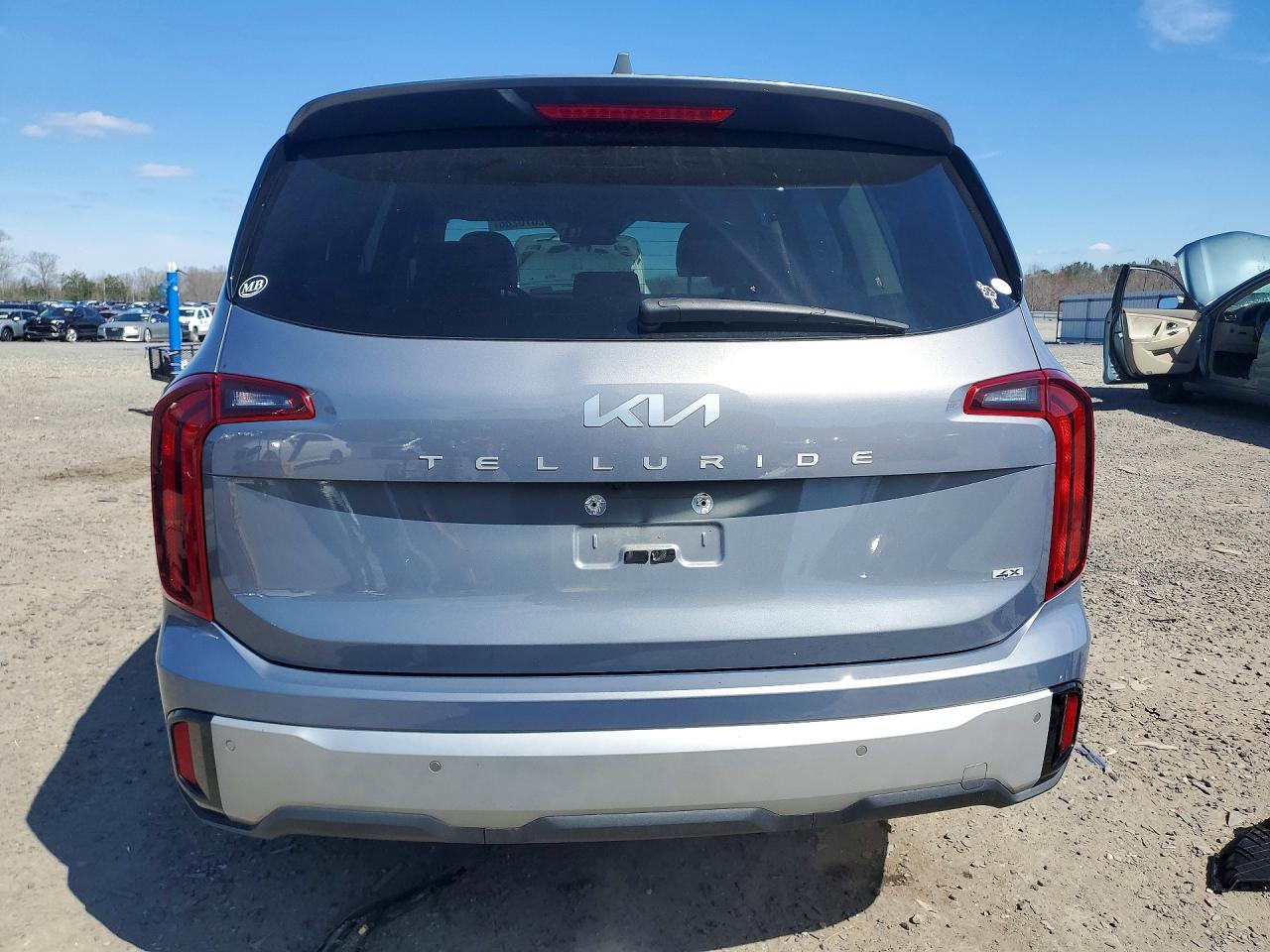 Kia Telluride Lx