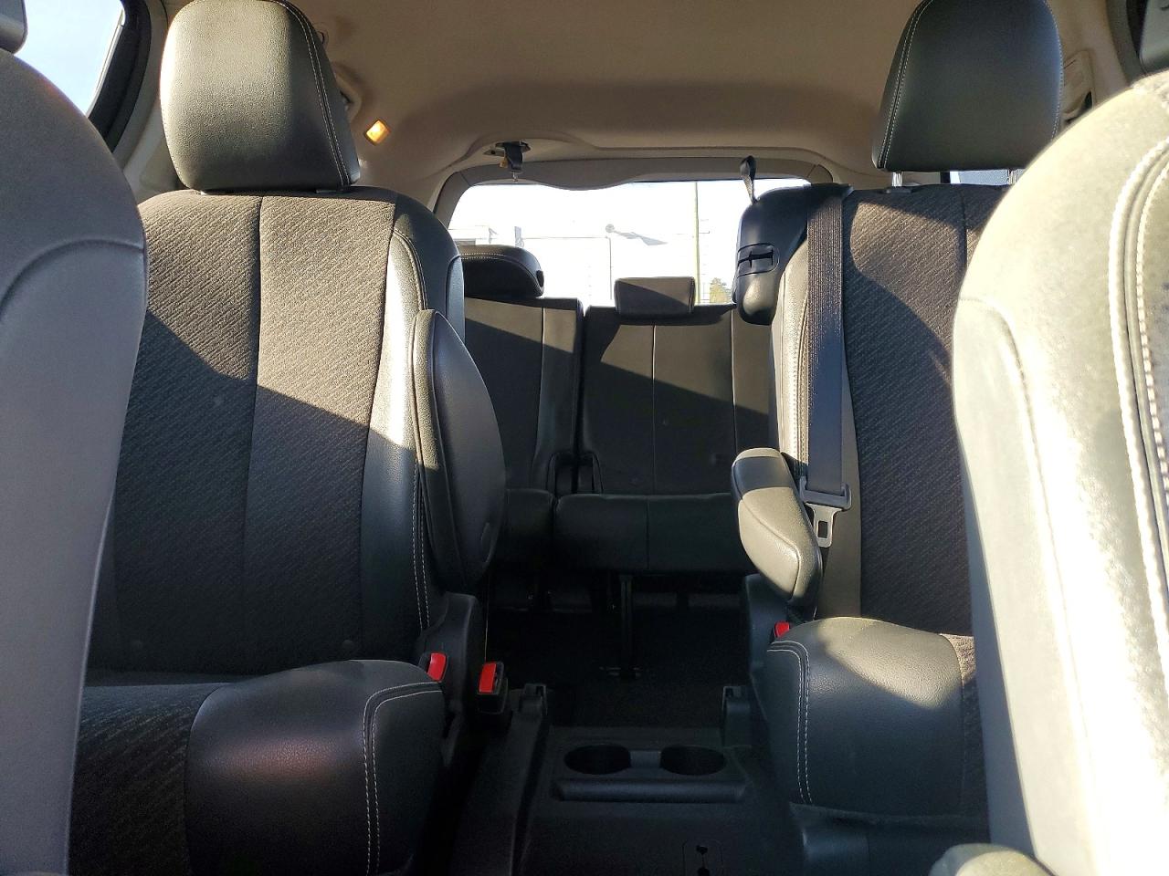 Toyota Sienna Se 8-passenger
