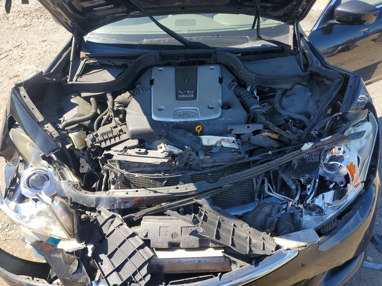 INFINITI G37 X