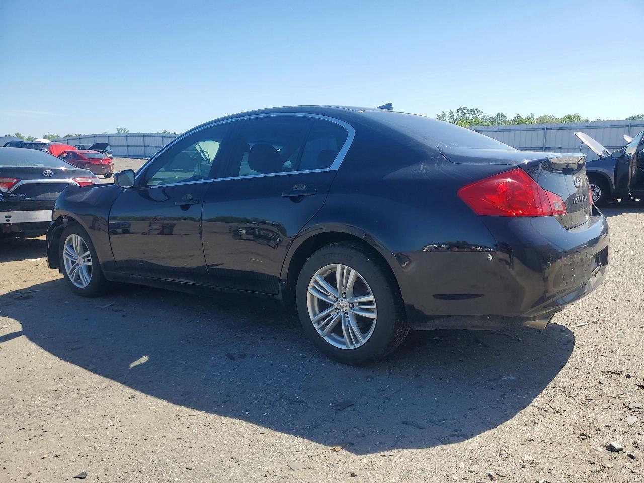 INFINITI G37 X