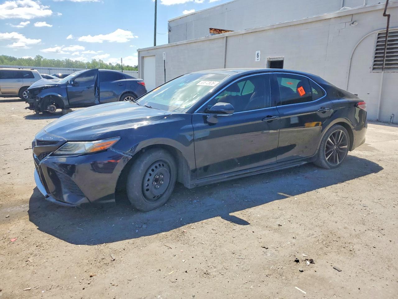 Salvage Toyota Camry Image