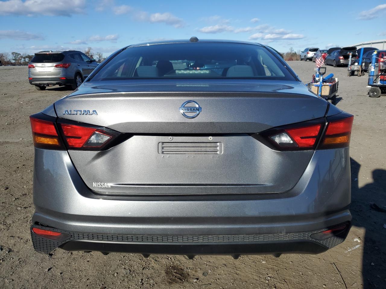 Nissan Altima S