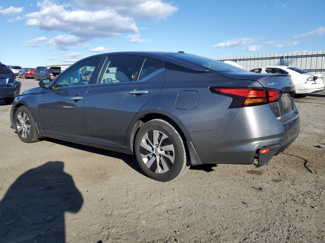 Nissan Altima S