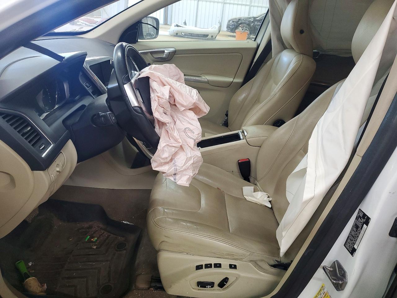 Volvo XC60 T6 Premier+
