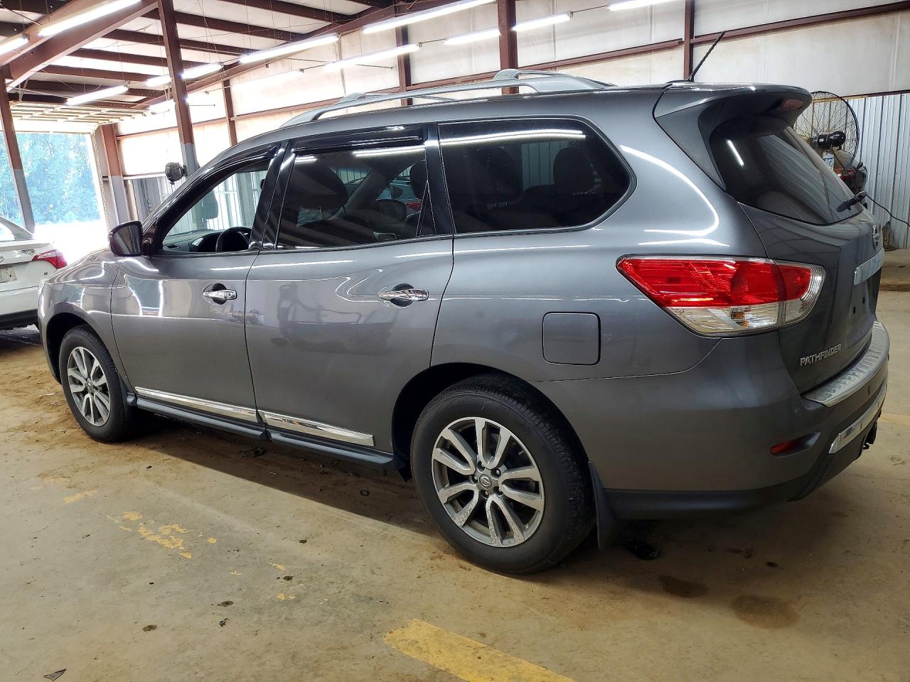 Nissan Pathfinder Sl