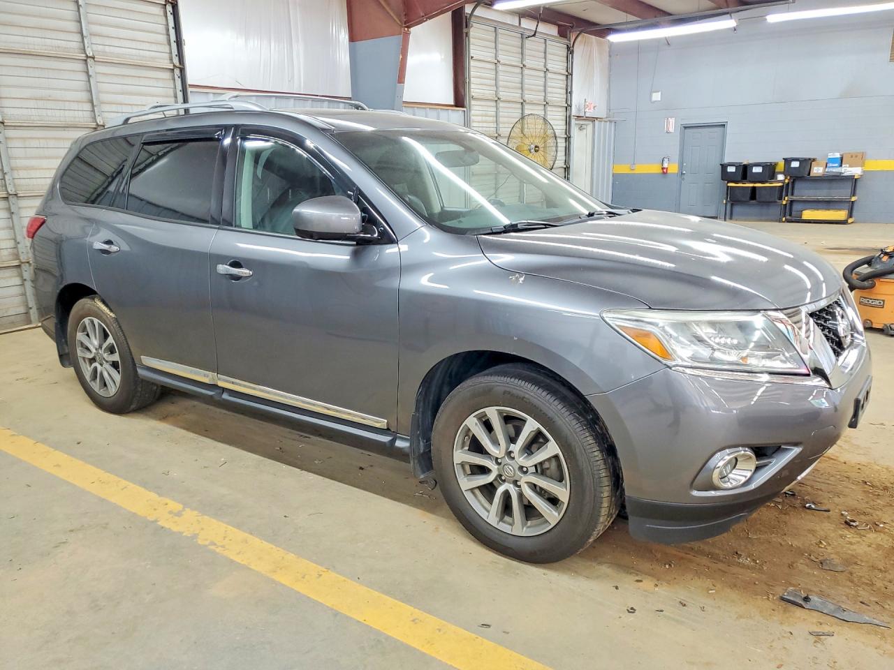 Nissan Pathfinder Sl
