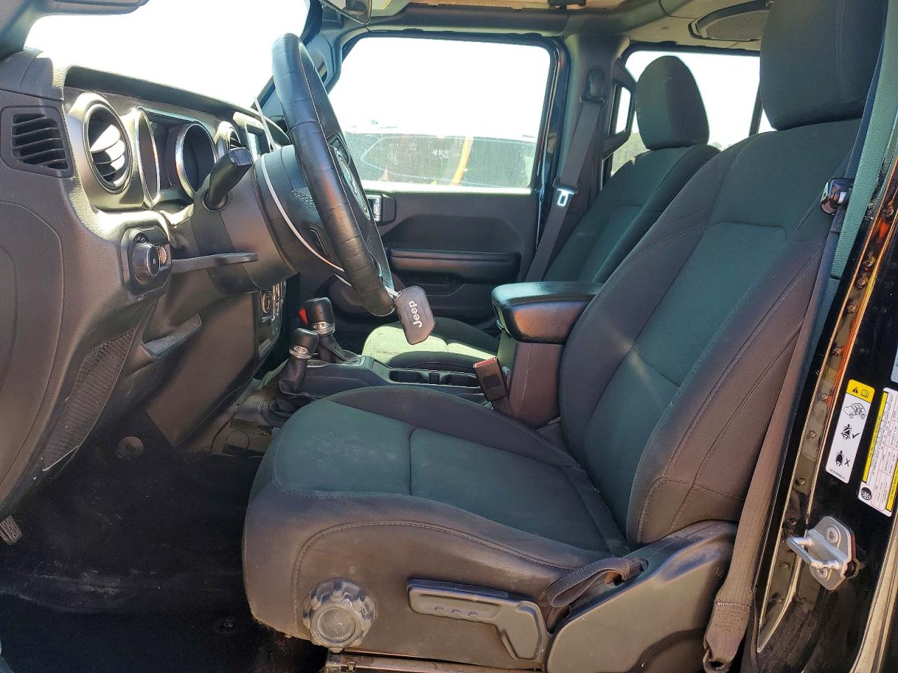 Jeep Wrangler Sport