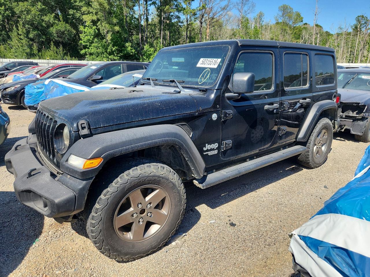 Salvage Jeep Wrangler Image