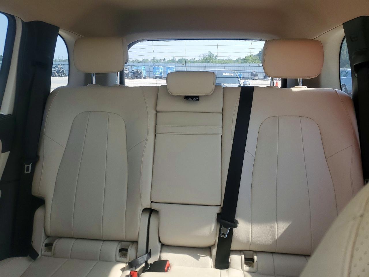 Mercedes-Benz EQB 300 4matic