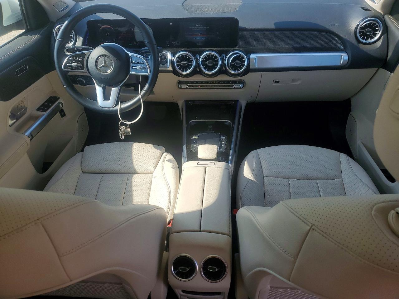 Mercedes-Benz EQB 300 4matic