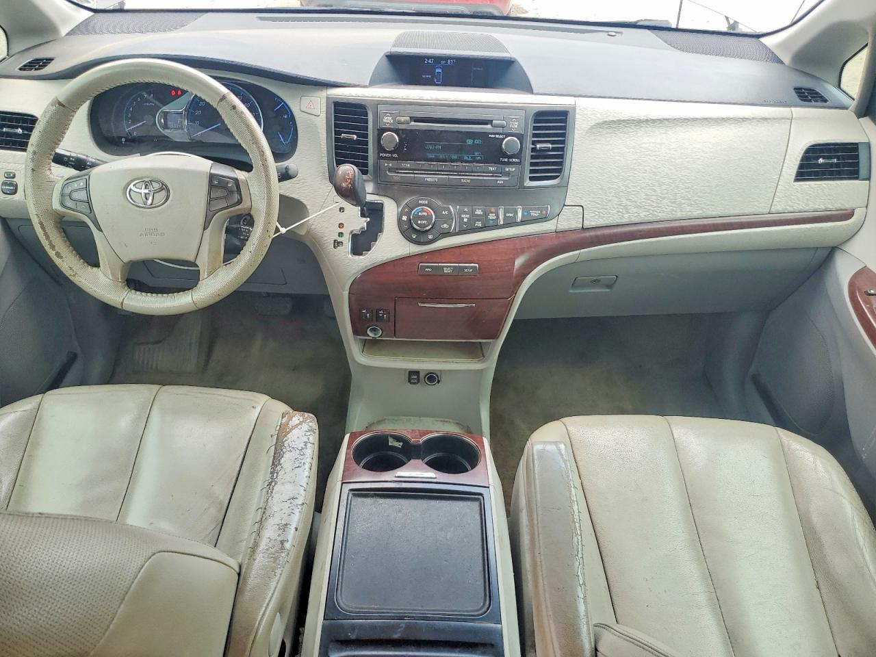 Toyota Sienna Xle 8-passenger