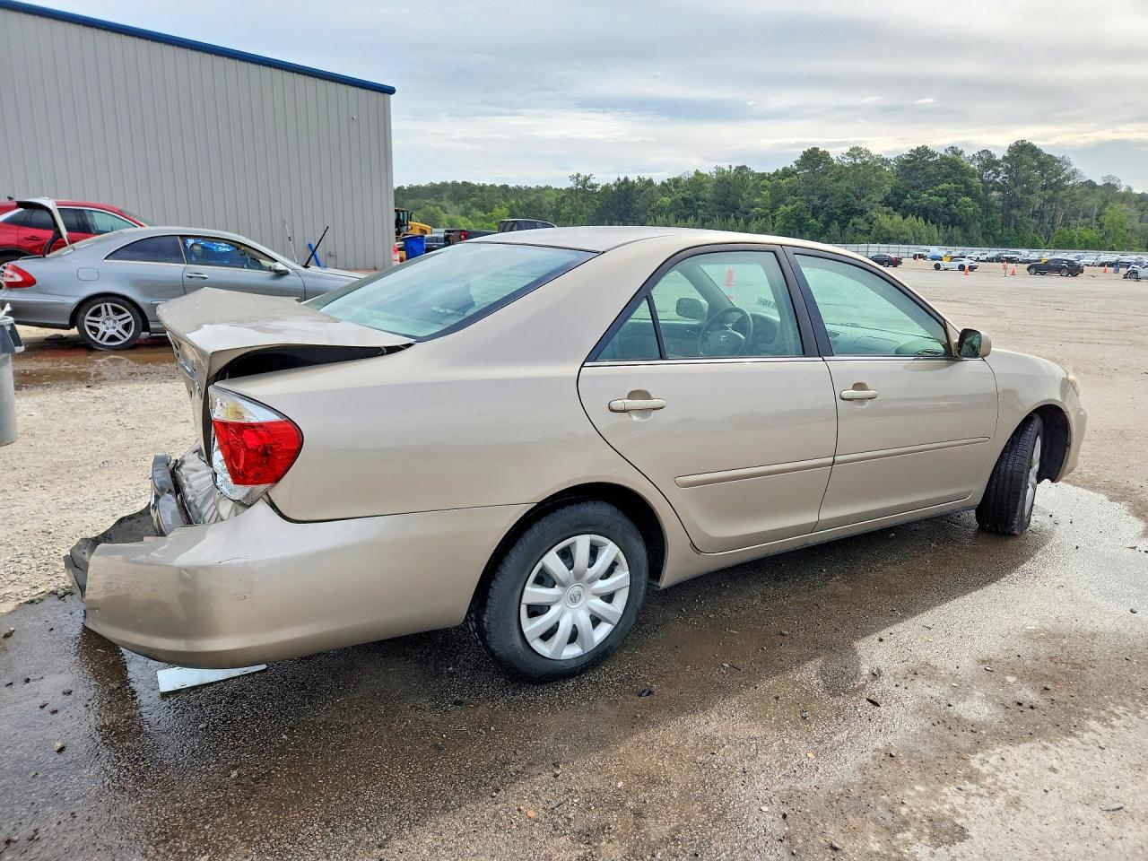 Toyota Camry Le