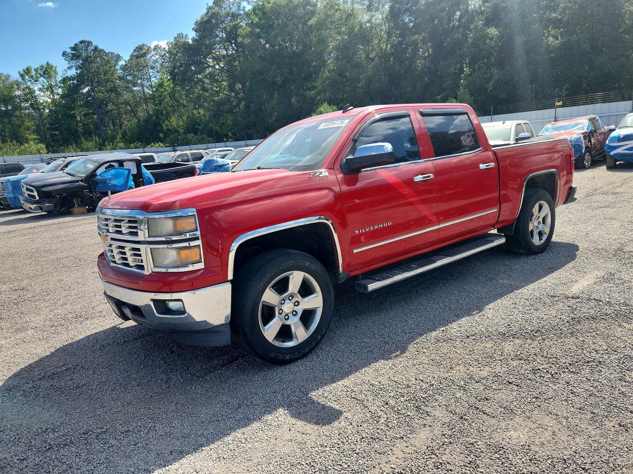 Salvage Chevrolet Silverado Image