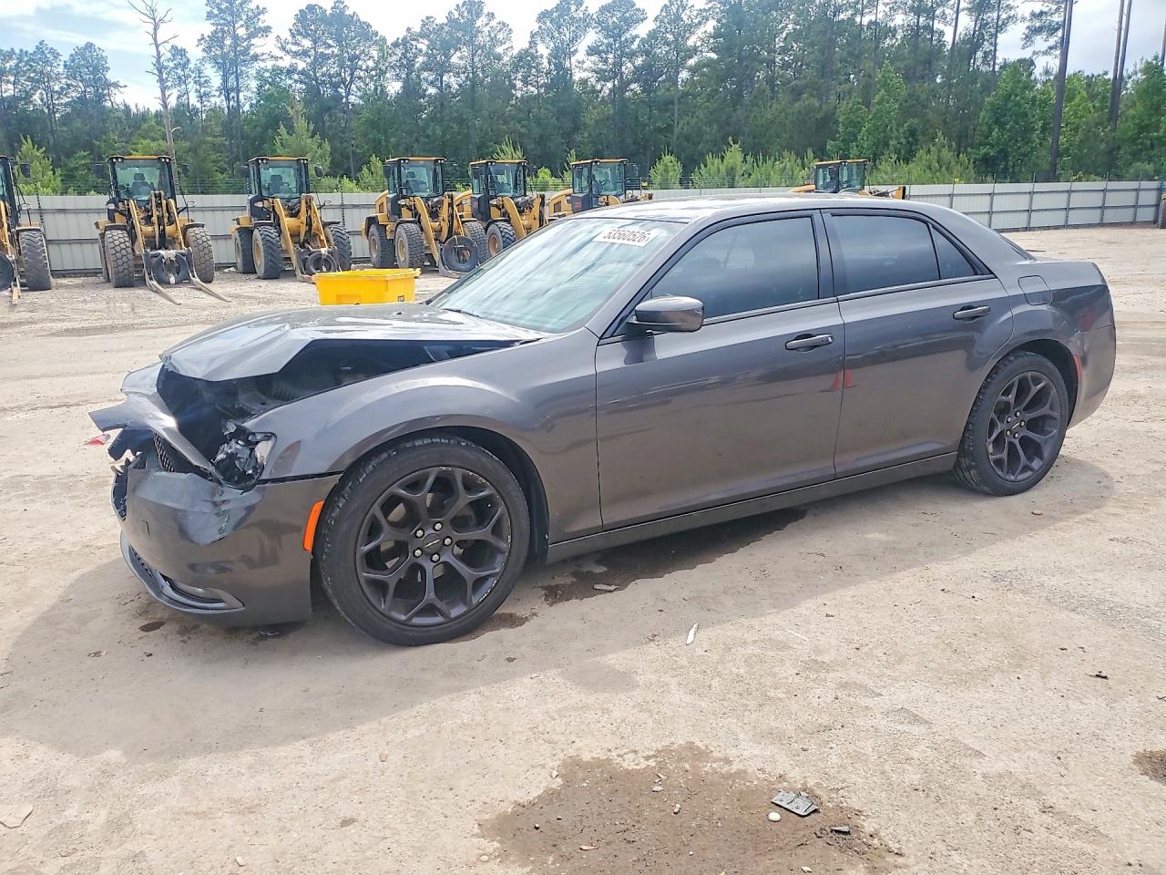 Salvage Chrysler 300 Image
