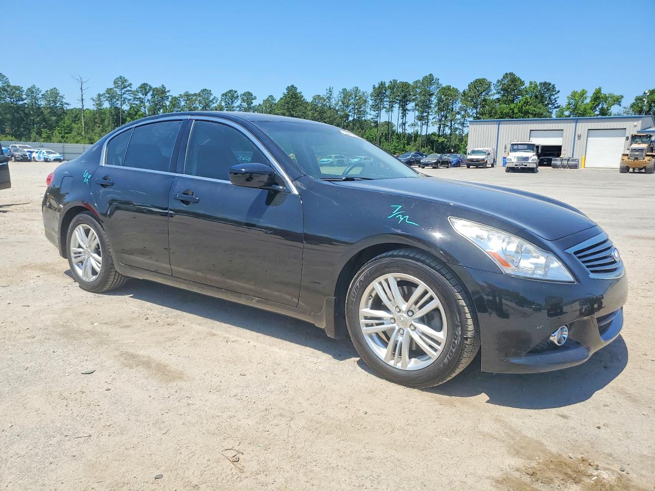 INFINITI G37 Journey
