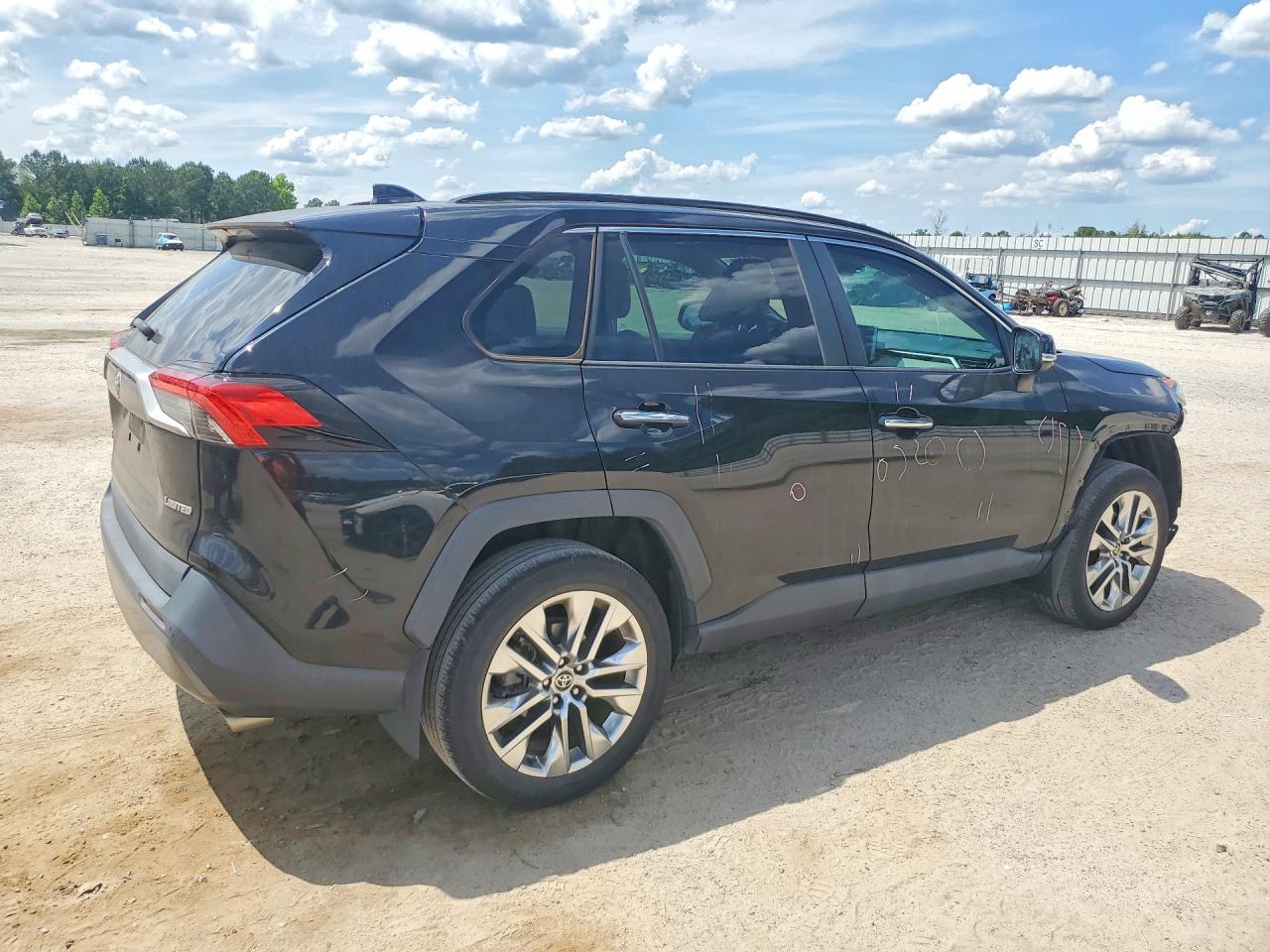 Toyota RAV4 Limited