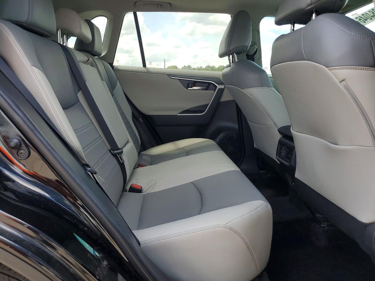 Toyota RAV4 Limited