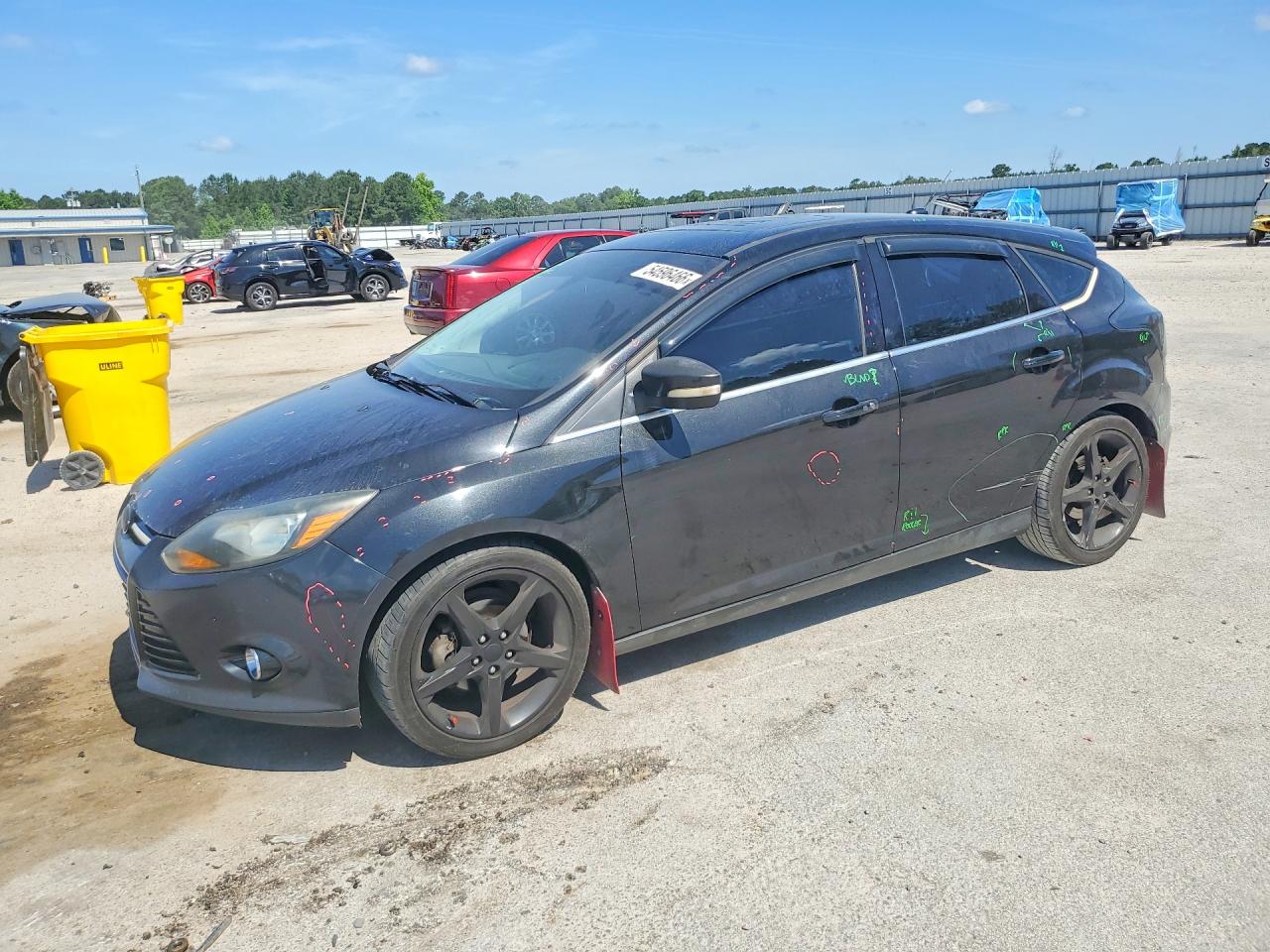 Salvage Ford Focus Image