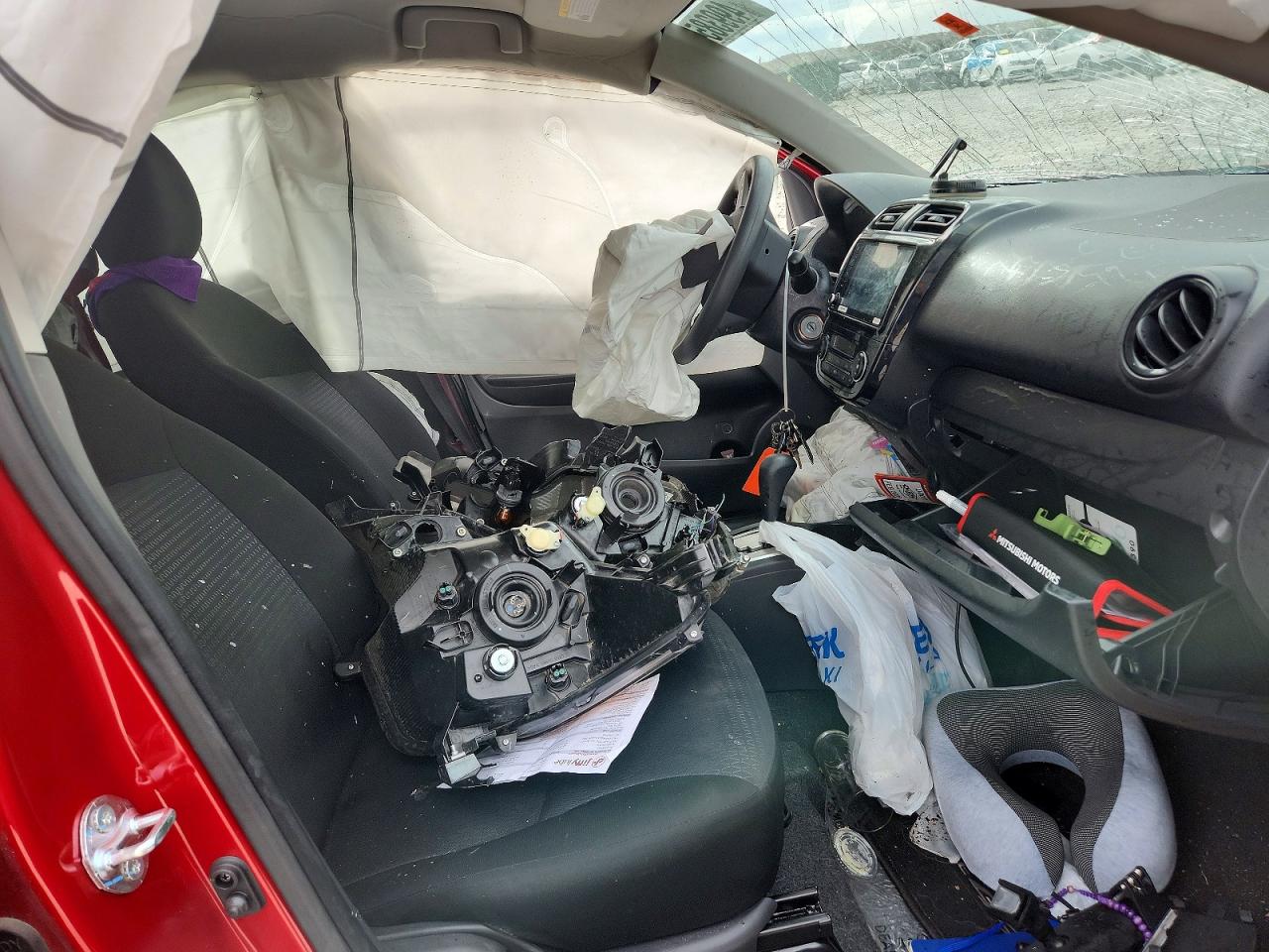 Mitsubishi Mirage G4 Es