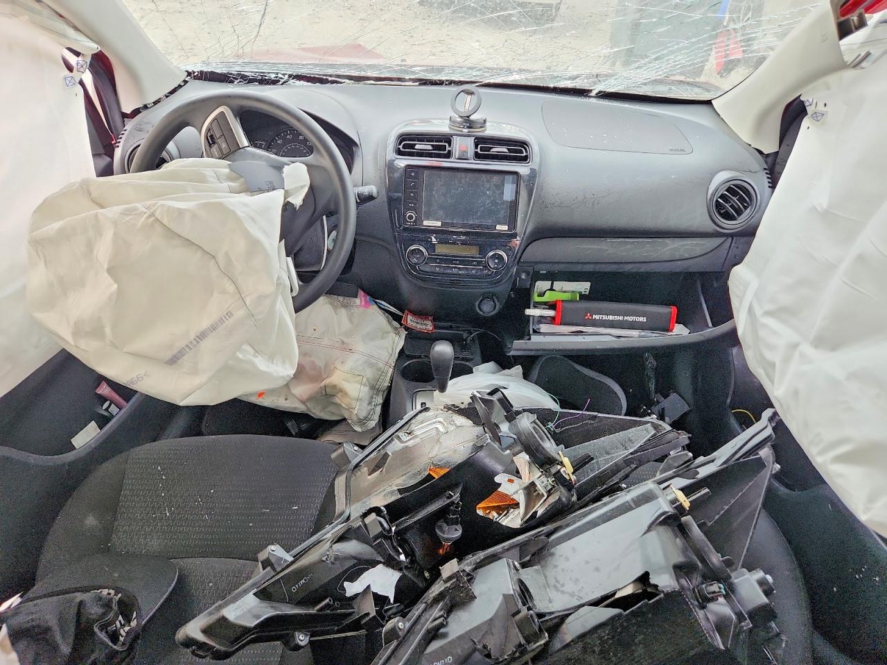 Mitsubishi Mirage G4 Es