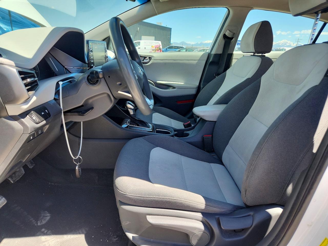 Hyundai Ioniq Blue