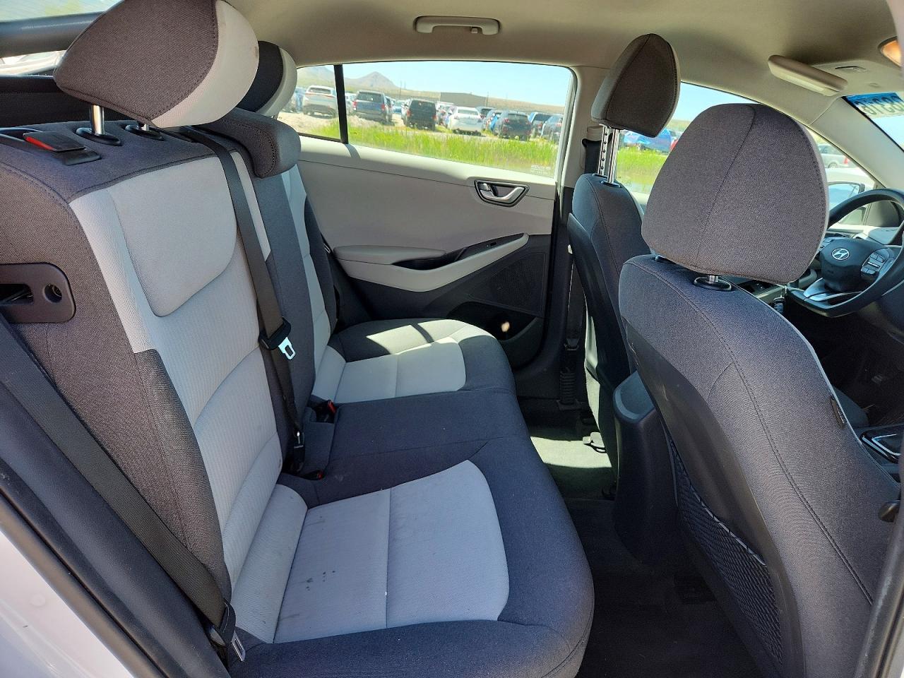 Hyundai Ioniq Blue